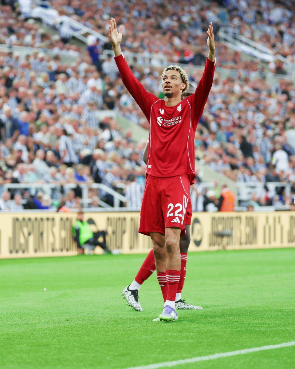 横传, 巴恩斯左路, qo