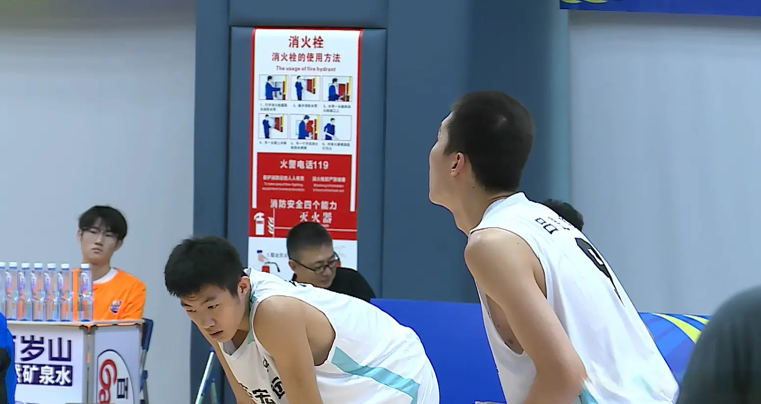 img, 的领先 img, 的领先