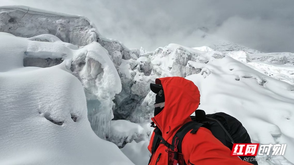 预计, 高达八千米, 米雪山 预计, 高达八千米, 米雪山