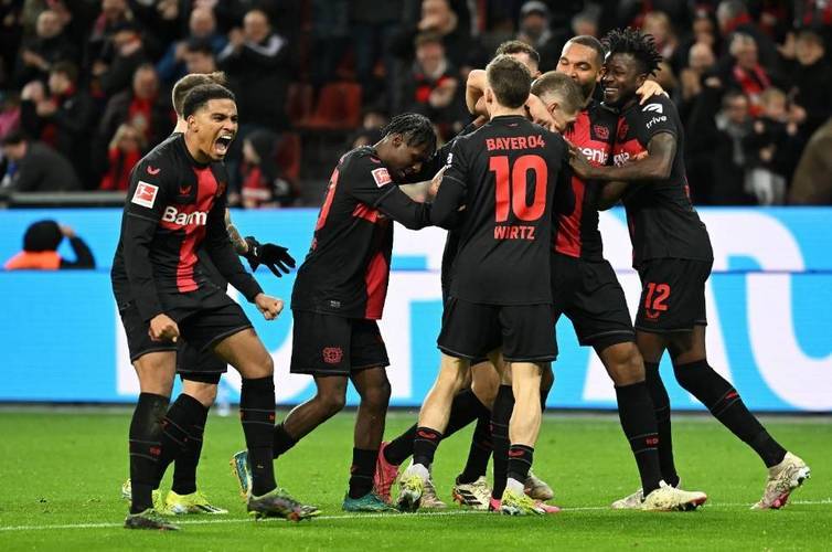 stron, 近期战绩, 但防守端场 stron, 近期战绩, 但防守端场