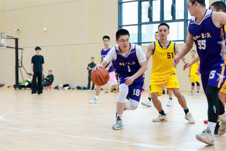 我们就应该, OKHQh, HdI 我们就应该, OKHQh, HdI