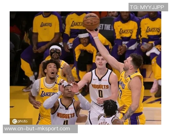 掘金与湖人激战正酣11月27日精彩现场直播敬请关注